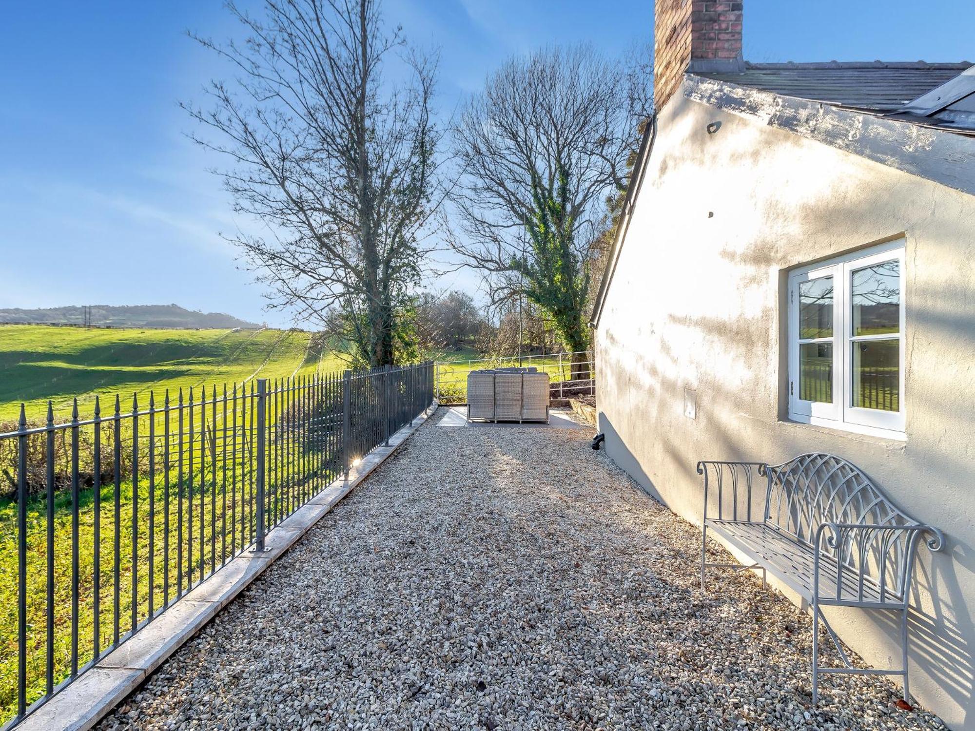 The Lodge Wonastow Exterior photo