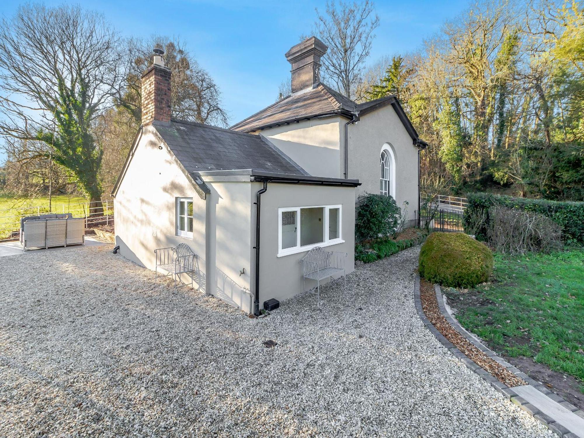 The Lodge Wonastow Exterior photo